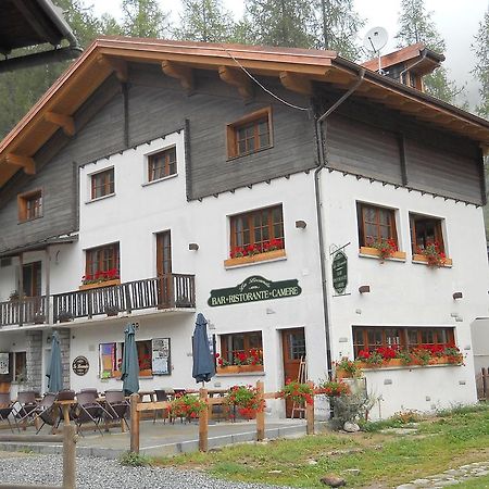 B&B La Locanda Macugnaga Buitenkant foto