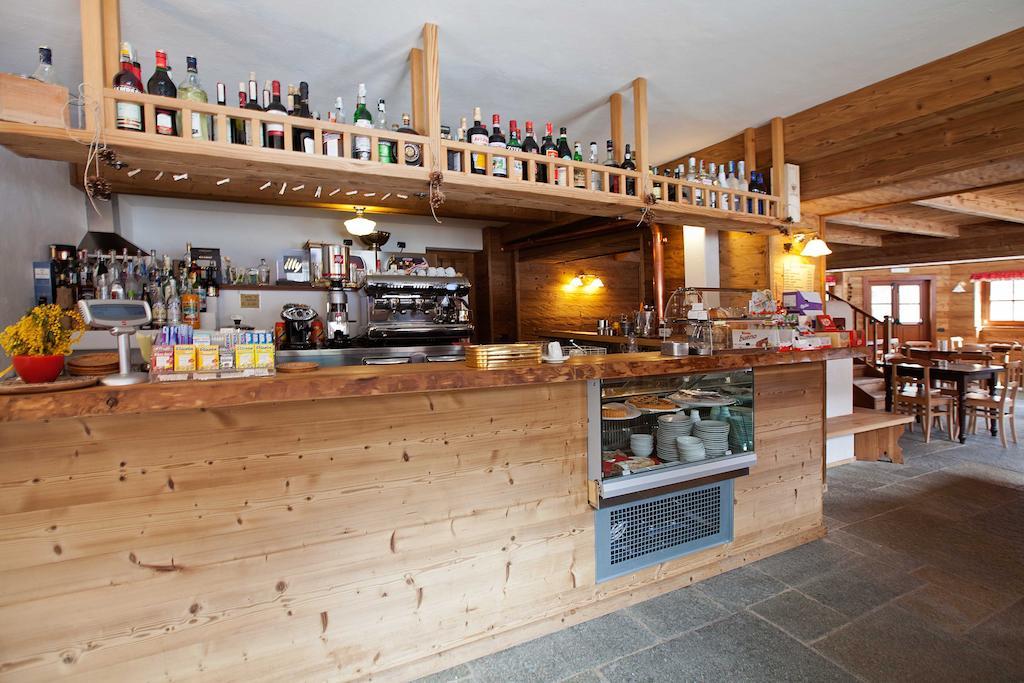 B&B La Locanda Macugnaga Buitenkant foto