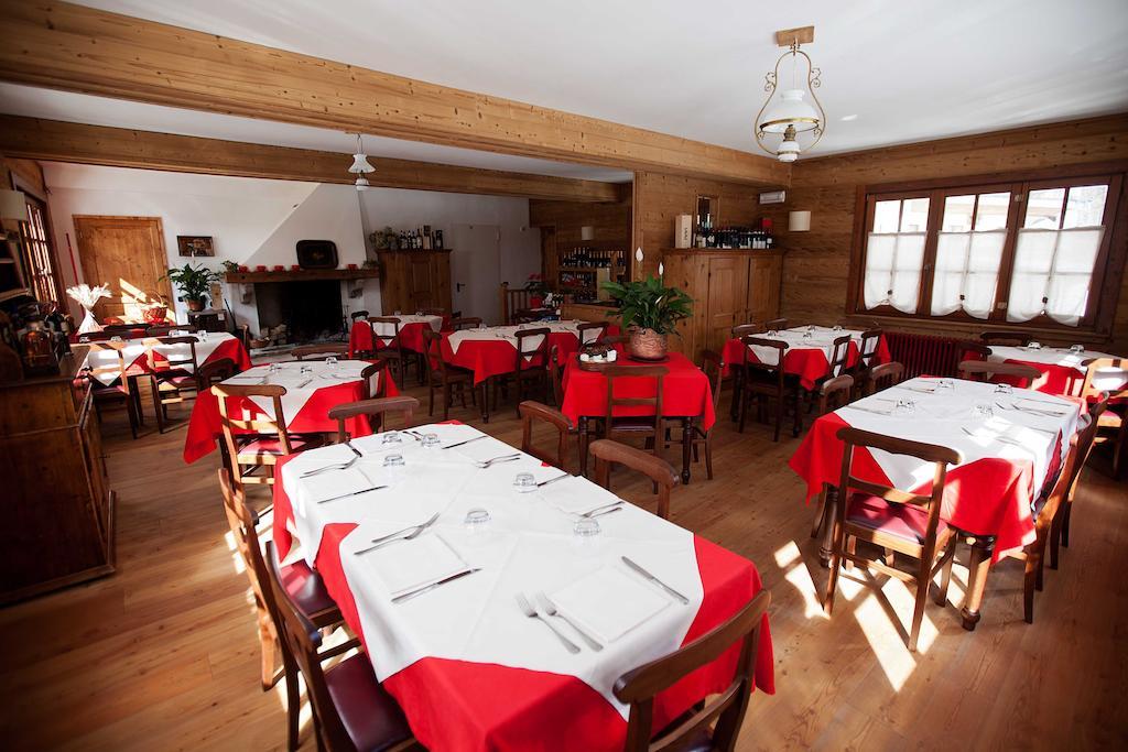 B&B La Locanda Macugnaga Buitenkant foto